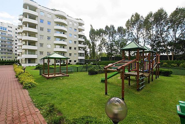 3 Bedrooms Apartment Zoliborz Gwiazdzista Warsaw Exterior photo